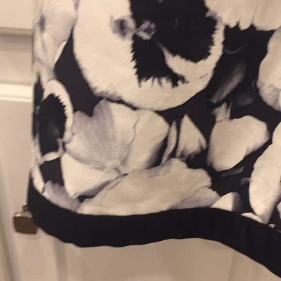 Iconic Pansy print Navy and Cream Silk Faille strapless Carolina Herrera Dress - Picture 4 of 8